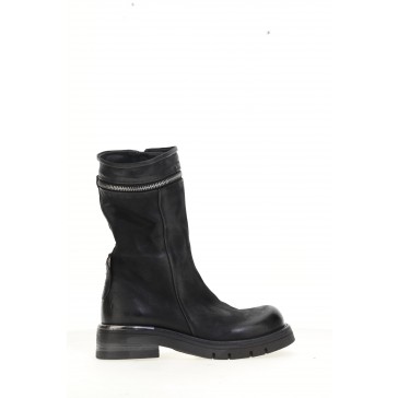 B81203/101 - RUBY OLI