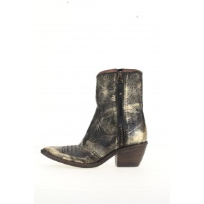 B84205/401 - COUNTRY OLI